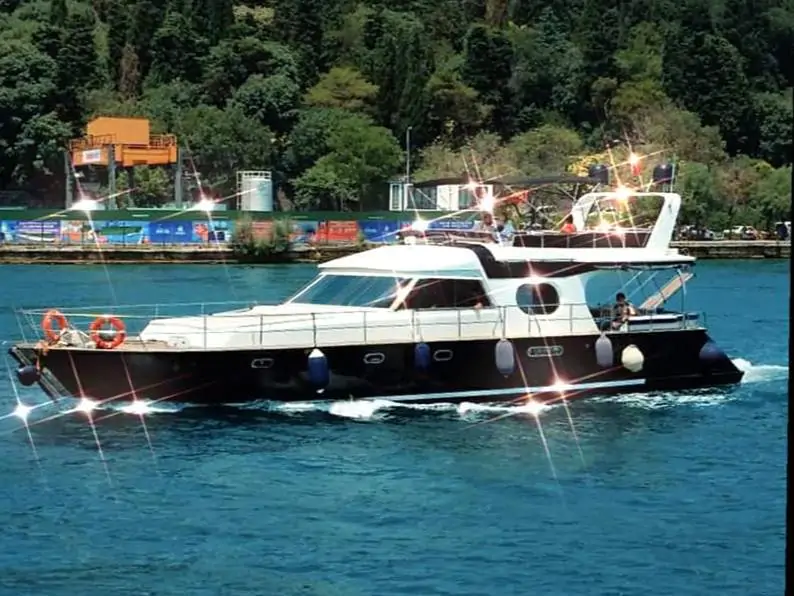 Luxury Bosphorus Motor Yacht Charters and Dinner Cruise Istanbul