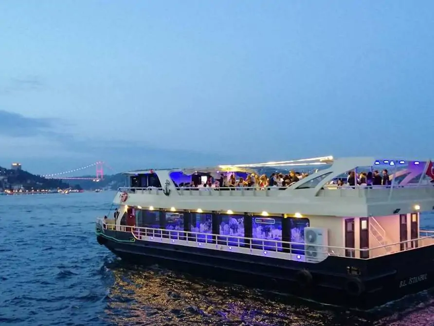 İstanbul Teknede Organizasyonlar