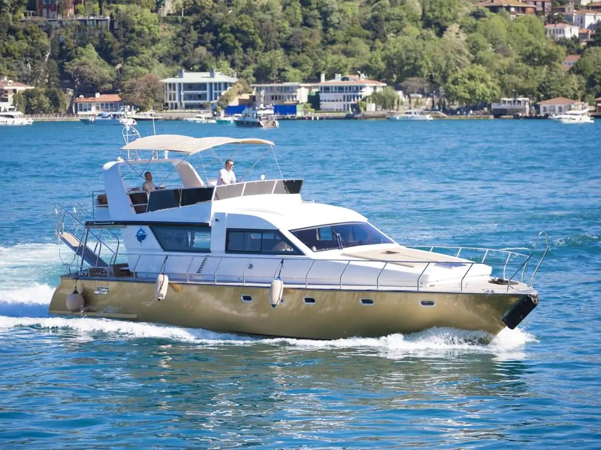 Private Motor Yacht Charter in Bebek