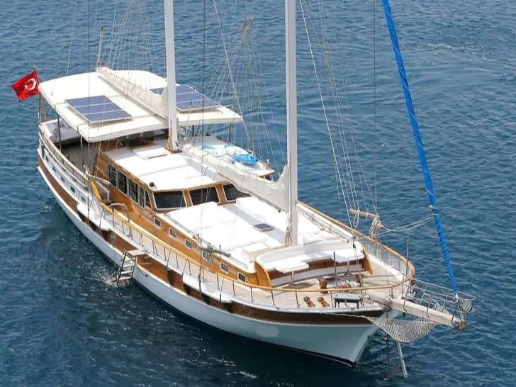 Bodrum Private Gulet Charter 6 Cabins