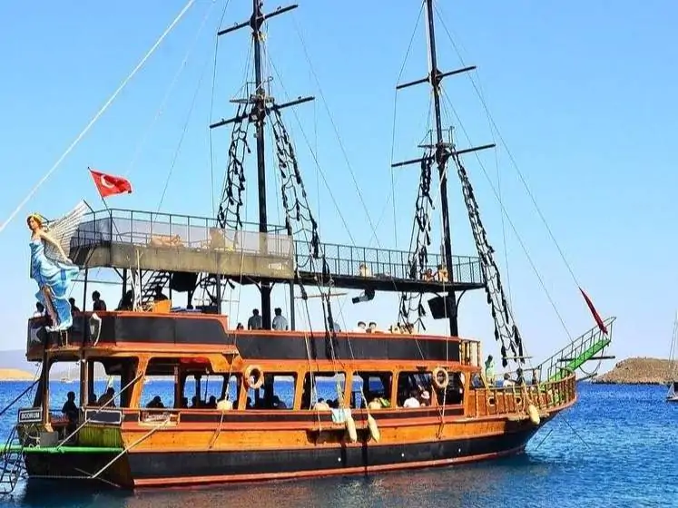 Bodrum Gumbet Daily Pirate Tour Boat
