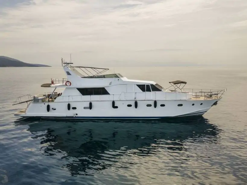 Luxury Motoryacht Rental in Bodrum