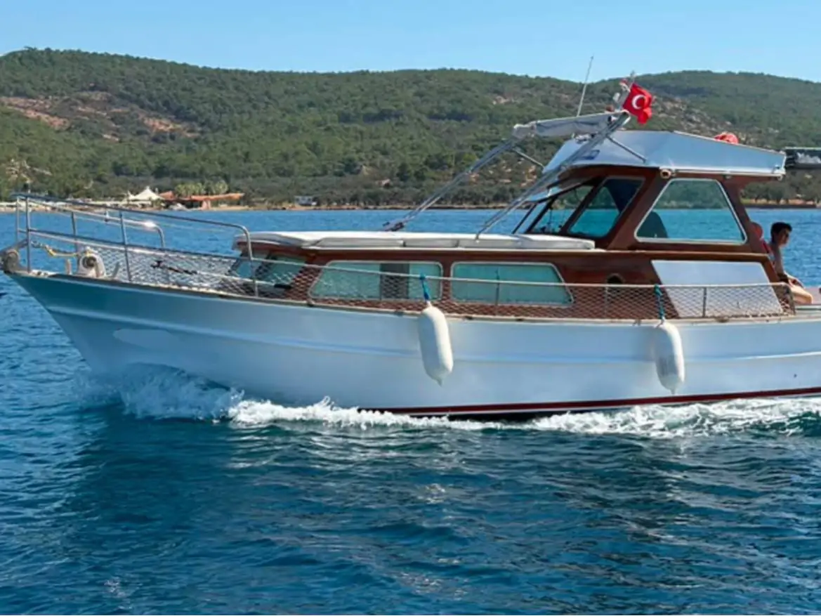 Ayvalık Cunda Tekne Turu | 10 Kişilik Özel Tekne