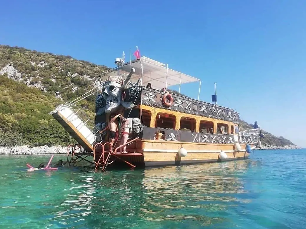 Sığacık'ta Tekne Turu