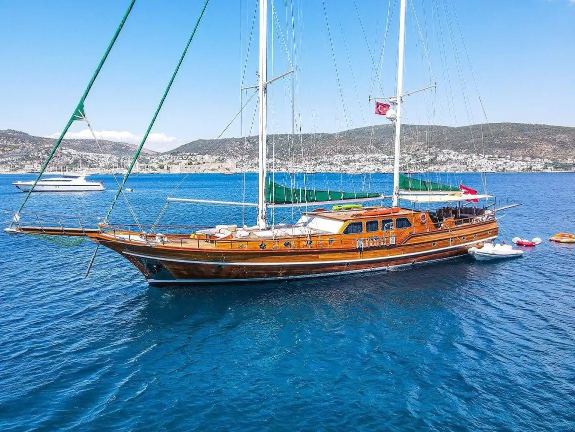 Luxury Yacht Charter Bodrum Turkey