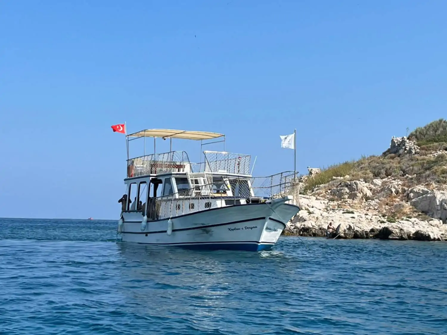 Silifke Boğsak Tekne Turu | 12 Kişilik Özel Tekne | Tekneveyat
