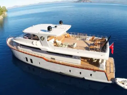Super Luxury Yacht Charter in Fethiye