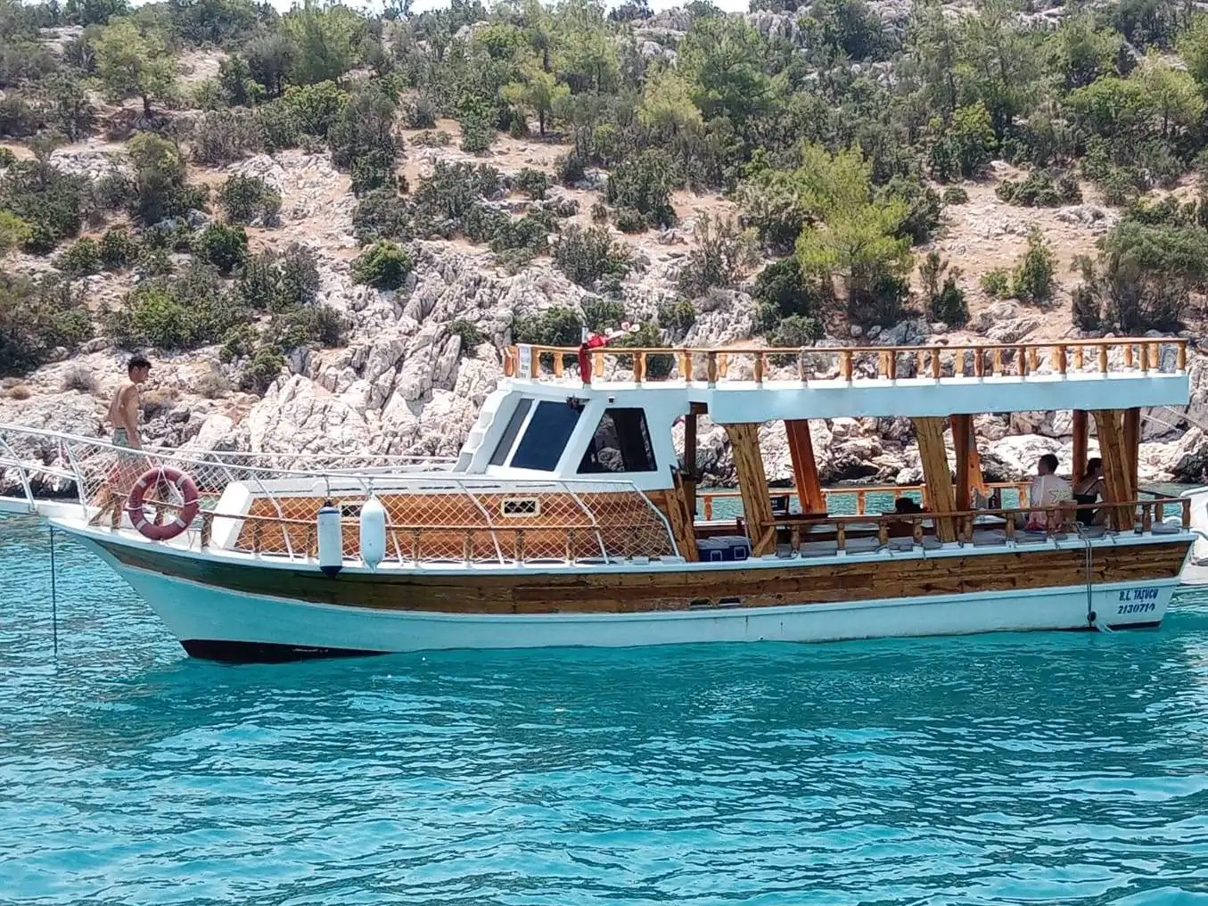 Mersin Taşucu Kiralık Tekne Gezi Turları