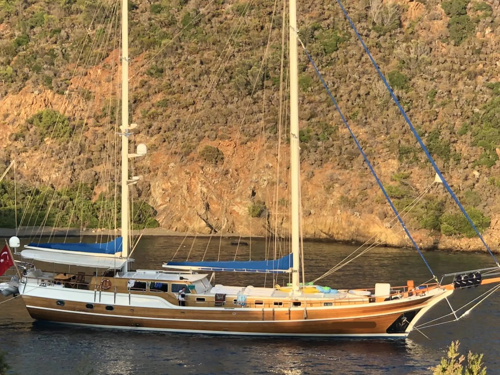 Bodrum Yacht Charter 6 Cabins